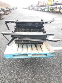 Kenworth T680 Battery Box for a 2018 Kenworth T-680