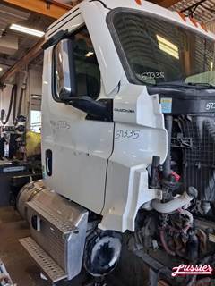 Freightliner CASCADIA PE116064S T Cab Assembly