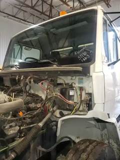 Freightliner FL70 Cab Assembly for a 2002 Freightliner FL-70