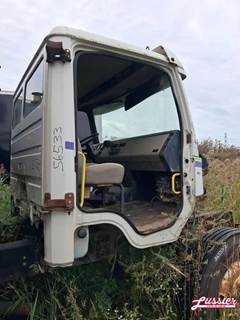 Freightliner FL80 Cab Assembly for a 2000 Freightliner FL-80