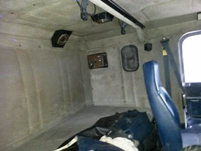 Freightliner Cab Assembly for a 1995 Freightliner C/O FLB090