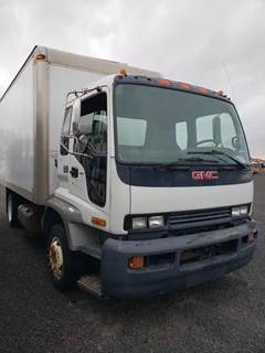 GMC Cab Assembly for a 2005 GMC T6500 C/O