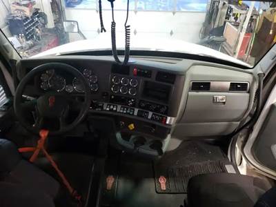 Kenworth T680 Cab Assembly for a 2018 Kenworth T-680