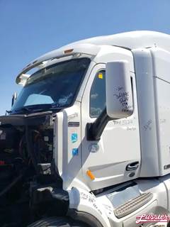 Peterbilt 579 Cab Assembly