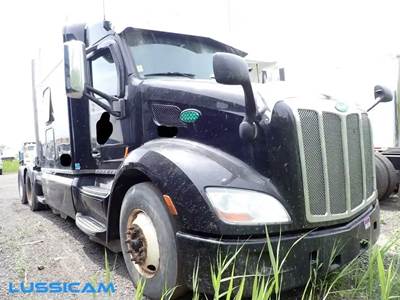 Peterbilt 579 Cab Assembly