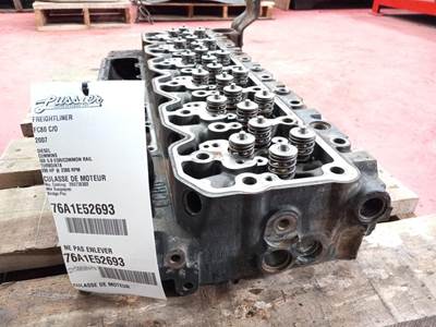 Cummins Cylinder Head for a 2007 Freightliner FC80 C/O