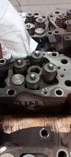 Mercedes-Benz OM-460LA CID781 Cylinder Head