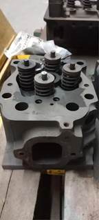 Mercedes-Benz OM-460LA CID781 Cylinder Head