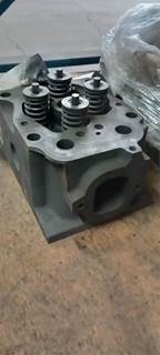 Mercedes-Benz Cylinder Head