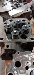 Mercedes-Benz Cylinder Head