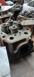 Mercedes-Benz Cylinder Head