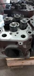 Mercedes-Benz Cylinder Head