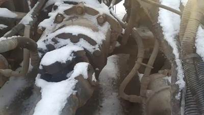 Eaton DD405 Front Differential for a 2006 International 7400 WORKSTAR