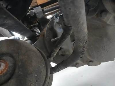 Eaton-Spicer DSP40P Front Differential for a 2006 Kenworth T-800