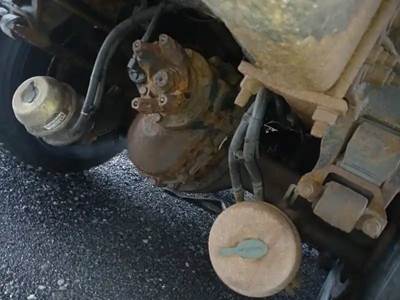 Eaton-Spicer DSP41P Front Differential for a 2010 Kenworth T-370