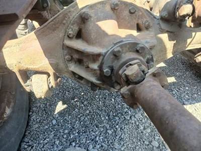 INTER Front Differential for a 1947 International KB-8F ANCIEN