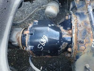Meritor MD2014X Front Differential for a 2016 Kenworth T-680