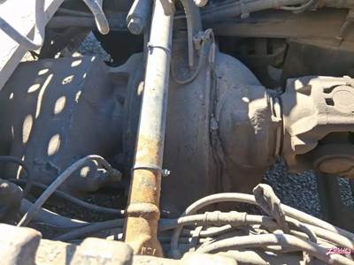 Meritor-Rockwell MD2014X Front Differential for a 2009 Volvo VNL