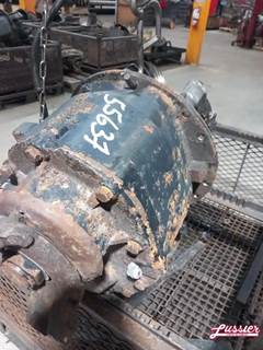 Meritor-Rockwell MD2014X Front Differential for a 2013 Volvo VNL