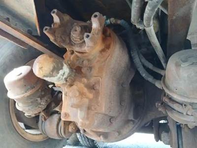 Meritor-Rockwell Front Differential for a 1990 Kenworth C-510