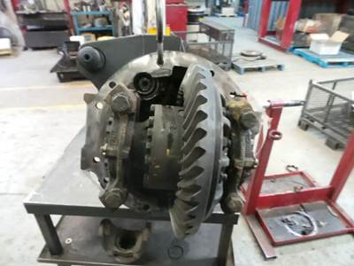 Meritor-Rockwell RD20-145 Front Differential