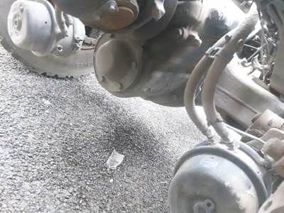 Meritor-Rockwell RD20-145 Front Differential for a 2010 Volvo VNL