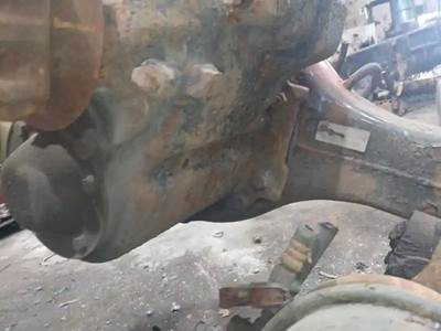 Meritor-Rockwell RD20-145 Front Differential for a 2001 Western Star 4964EX