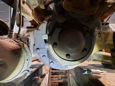 Meritor-Rockwell RDL20-145 Front Differential for a 1990 Volvo AUTOCAR ACL64B