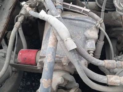 Meritor-Rockwell Front Differential for a 1996 Western Star 4964F