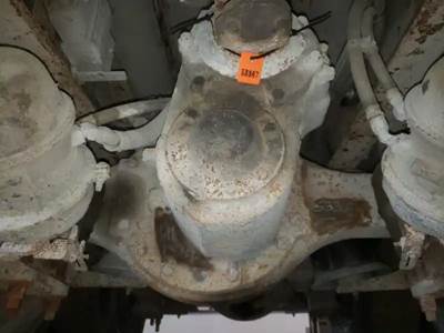 Rockwell RD20145 Front Differential for a 2002 Freightliner COLUMBIA