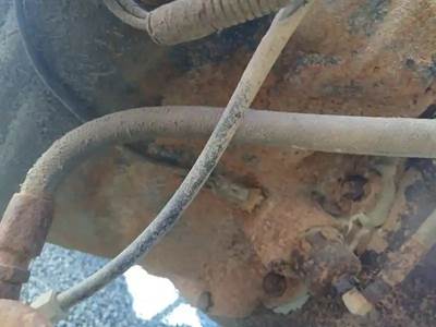 Rockwell RDL23160 Front Differential for a 1996 Western Star 4964F