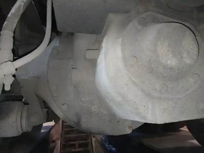 Rockwell Front Differential for a 1999 Volvo WG