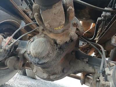 Rockwell SHD Front Differential for a 1987 Ford L-8000