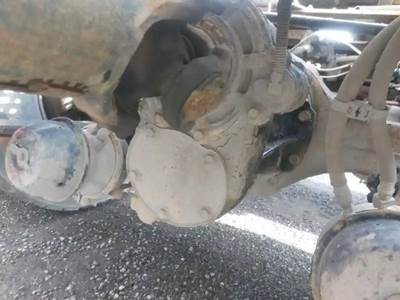 Front Differential for a 2007 Freightliner COLUMBIA CL-112