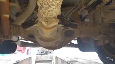 Dana 1 1/2 TONNE DANA 80 Rear Differential for a 1998 GMC 3500HD