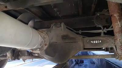 Dana 1 TRS Rear Differential for a 2003 Ford E-350 MINI-BUS
