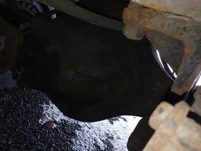 Dana J400 Rear Differential for a 1996 International 4900