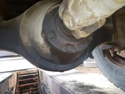 Dana N190 Rear Differential for a 1994 International 4700