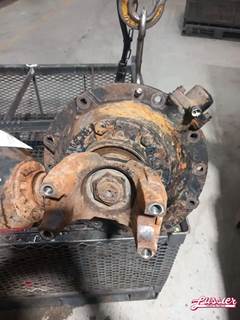 Dana Rear Differential for a 2005 Peterbilt 387