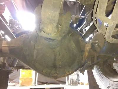 Dana R40-170 Rear Differential for a 2012 Peterbilt 386