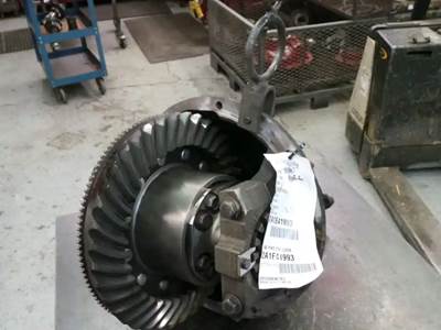 Dana S135 Rear Differential for a 2001 Ford F-550