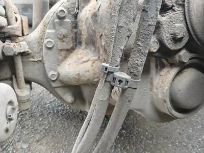Dana-Spicer D46-170DHP Rear Differential for a 2012 Peterbilt 367