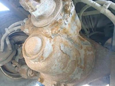 Dana-Spicer D46-170P Rear Differential for a 2013 Peterbilt 320 C/O