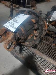 Dana-Spicer Rear Differential for a 2013 Peterbilt 386