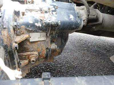 Dana-Spicer Rear Differential for a 2013 Peterbilt 386