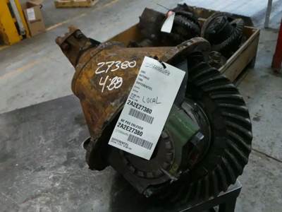 Eaton 17101 Rear Differential for a 1986 GMC AUTOBUS