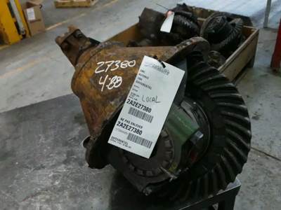 Eaton 17101 Rear Differential for a 1986 GMC AUTOBUS