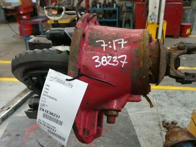 Eaton 19050s Rear Differential for a 1988 GMC 7000