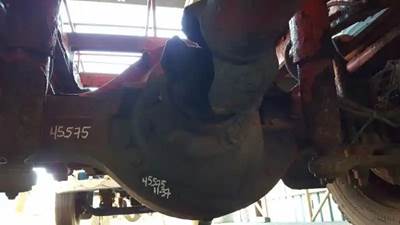 Eaton 19060S Rear Differential for a 1998 GMC T6500 C/O