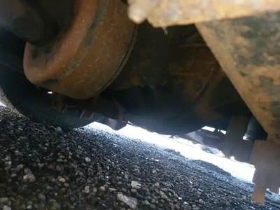 Eaton 19060S Rear Differential for a 2005 International 4300 DURASTAR